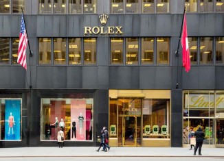 Shopping in der 5th Avenue in New York