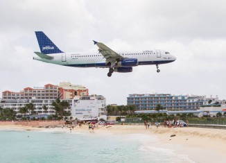 Princess-Juliana-International-Airport