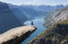 Trolltunga-Felsvorsprung-in-Norwegen