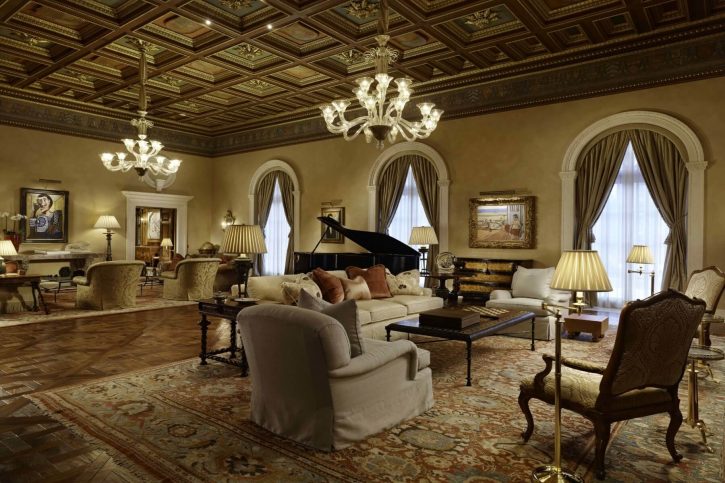 Renaissance-Villa mit Geheimtunnel und Theater für 130 Millionen Euro in Florida