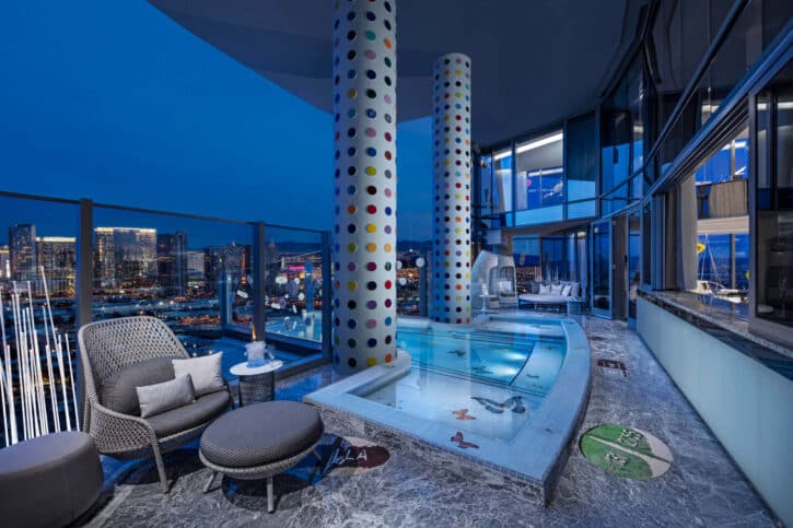 Empathy Suite im Palms Casino Resort designt bei Damien Hirst