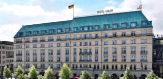 Das eleganteste Hotel Deutschlands - Hotel Adlon Kempinski Berlin