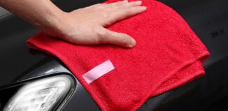 Die Bedeutung der richtigen Autopflege: Autowaschsets als unverzichtbare Werkzeuge