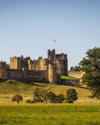 Alnwick Castle (Alnwick, Northumberland) 