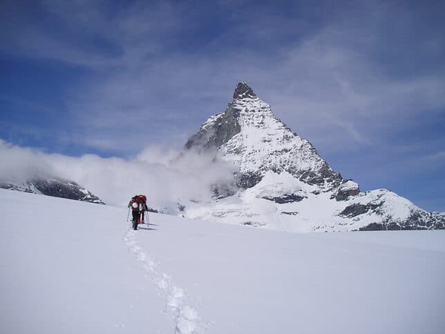 Ein unvergessliches Ski-Abenteuer im Matterhorn-Paradies: Skifahren in Zermatt