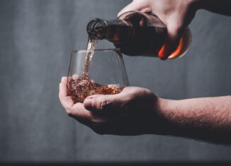 Feine Weine und Spirituosen – Eine Reise durch die Welt erlesener Tropfen
