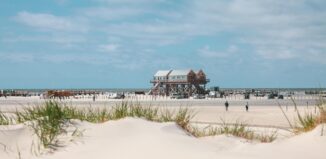 Ein Tag in St. Peter-Ording: Erlebe die Vielfalt der Nordseeküste