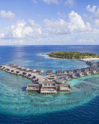 Das St. Regis Maldives Vommuli Resort – Deine exklusive Oase im Indischen Ozean