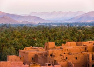 Marokkos verborgene Wunder – Eine Reise durch Kultur, Komfort und Abenteuer