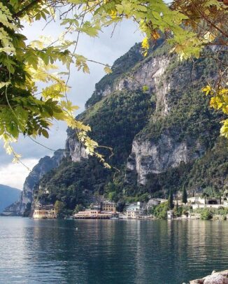 Der Gardasee – mediterranes Lebensgefühl trifft alpine Dramatik