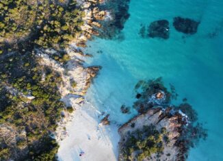Die besten Luxus Resorts auf Sardinien – Mediterraner Glamour auf höchstem Niveau