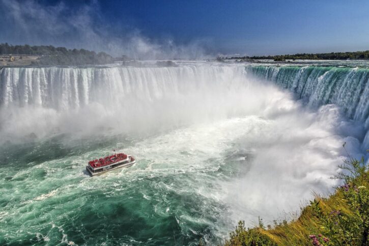 Die bekanntesten Wasserfälle der Welt – Naturgewalten zwischen Victoriafällen, Iguazú-Wasserfällen und Niagara Falls